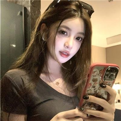 女警出更