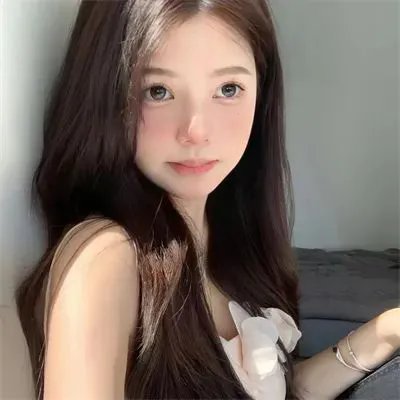 冰属性男子与酷酷女同事